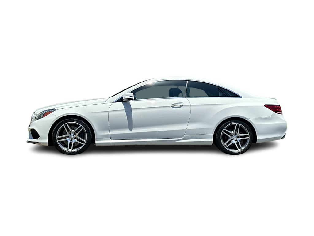 Thumbnail: 2016 Mercedes-Benz E-Class - 3