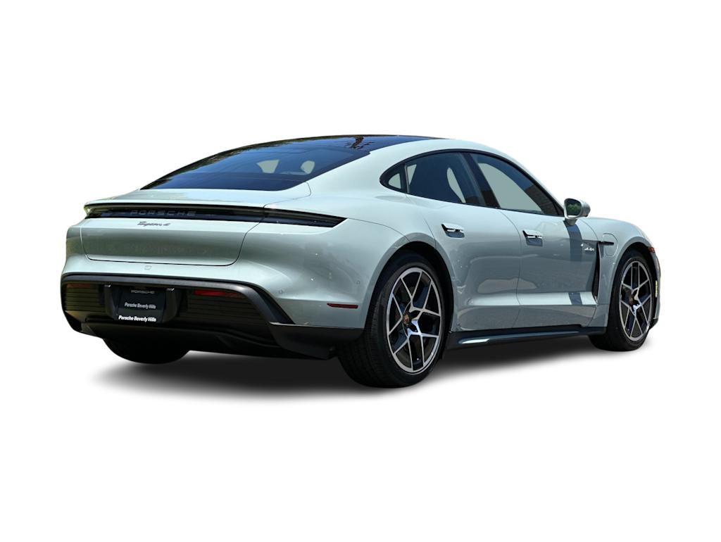 Thumbnail: 2026 Porsche Taycan - 17