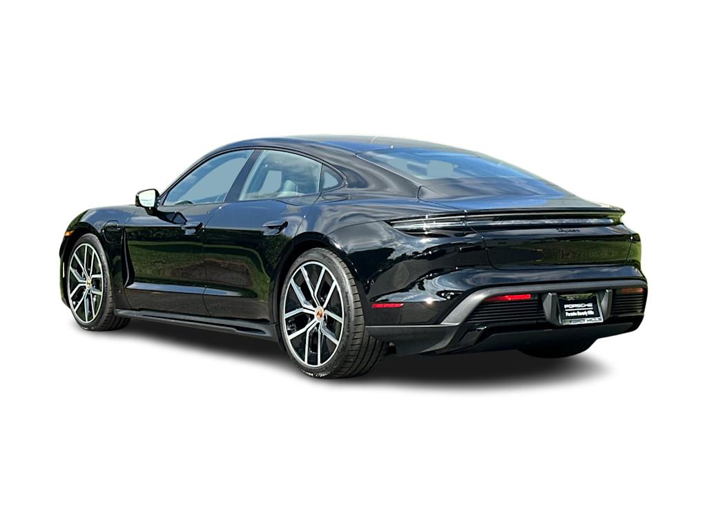 Thumbnail: 2026 Porsche Taycan - 4