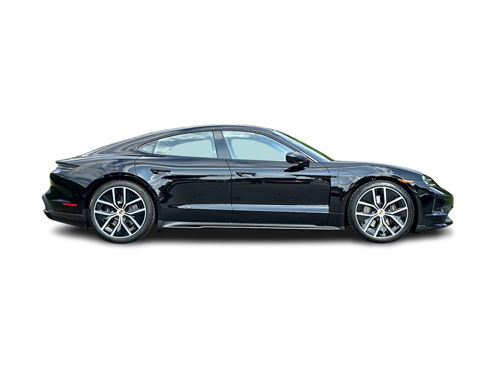 Thumbnail: 2026 Porsche Taycan - 17