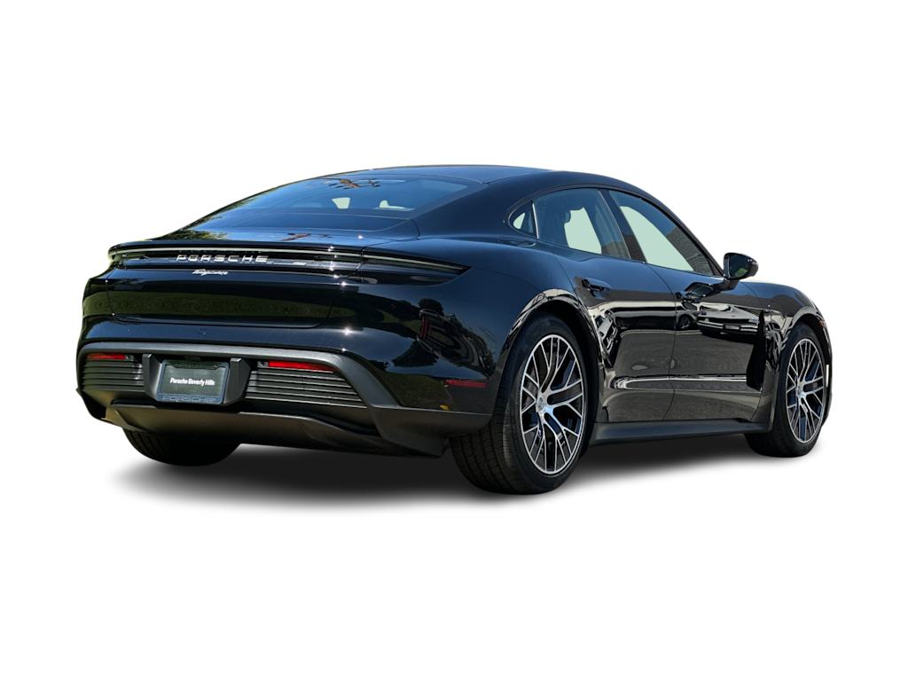 Thumbnail: 2026 Porsche Taycan - 17