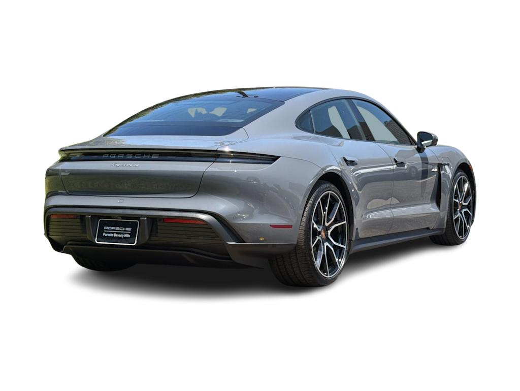Thumbnail: 2026 Porsche Taycan - 16