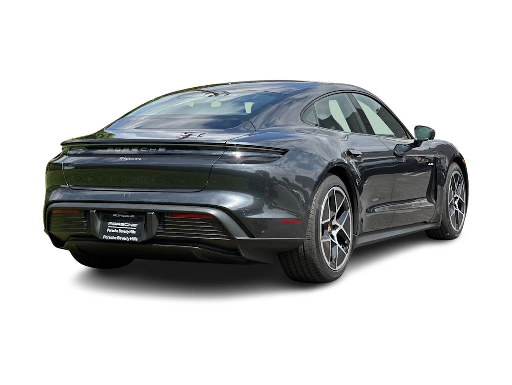 Thumbnail: 2026 Porsche Taycan - 17