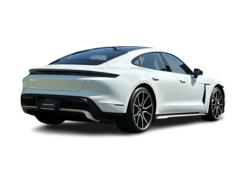Thumbnail: 2026 Porsche Taycan - 17
