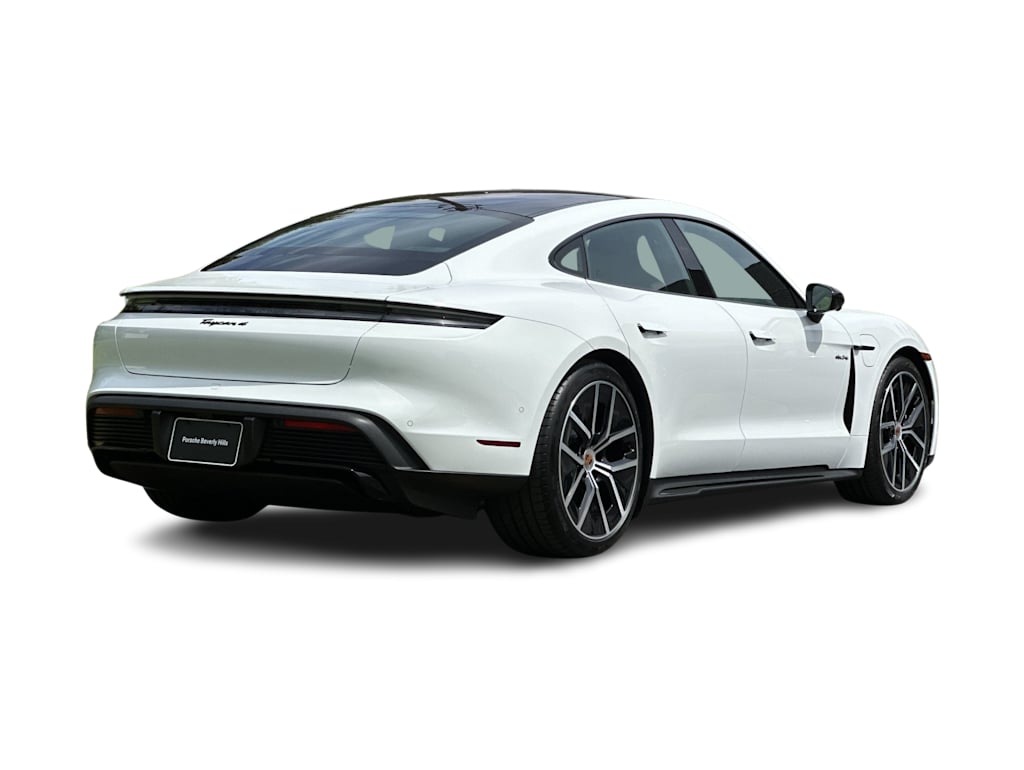 Thumbnail: 2026 Porsche Taycan - 17