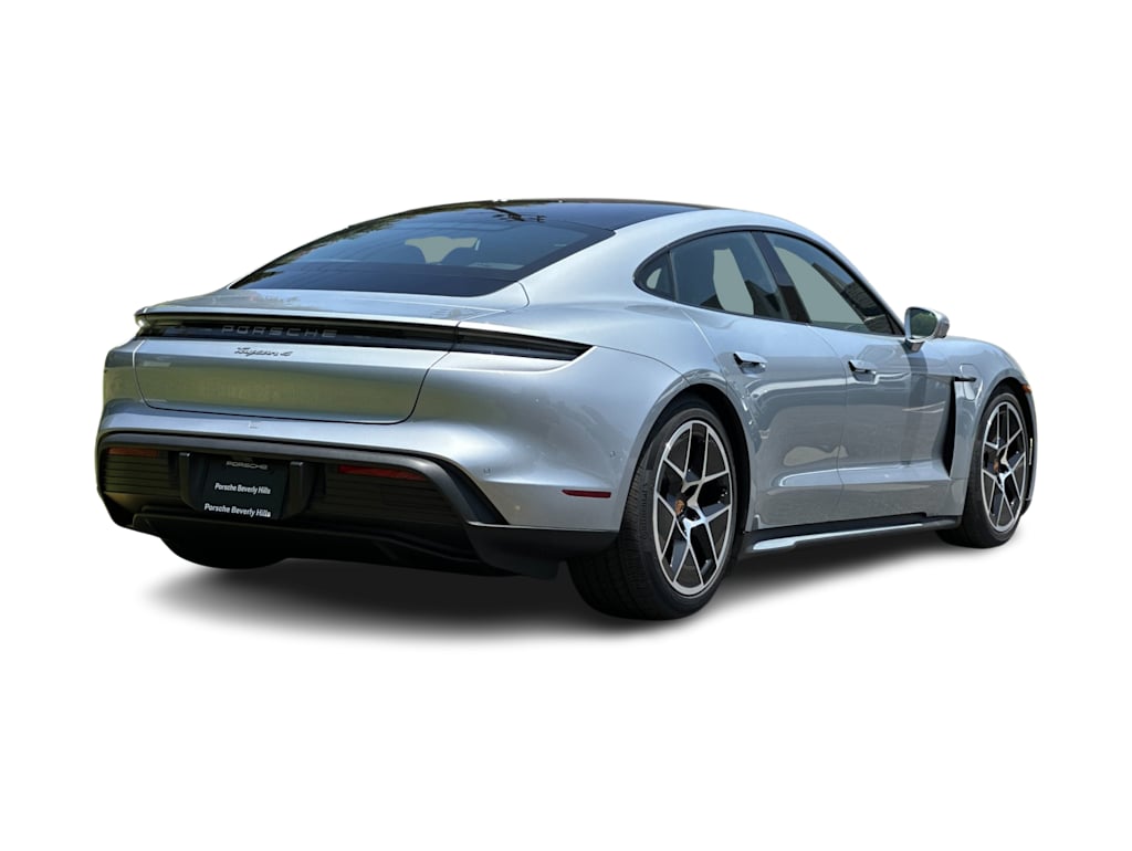 Thumbnail: 2026 Porsche Taycan - 17