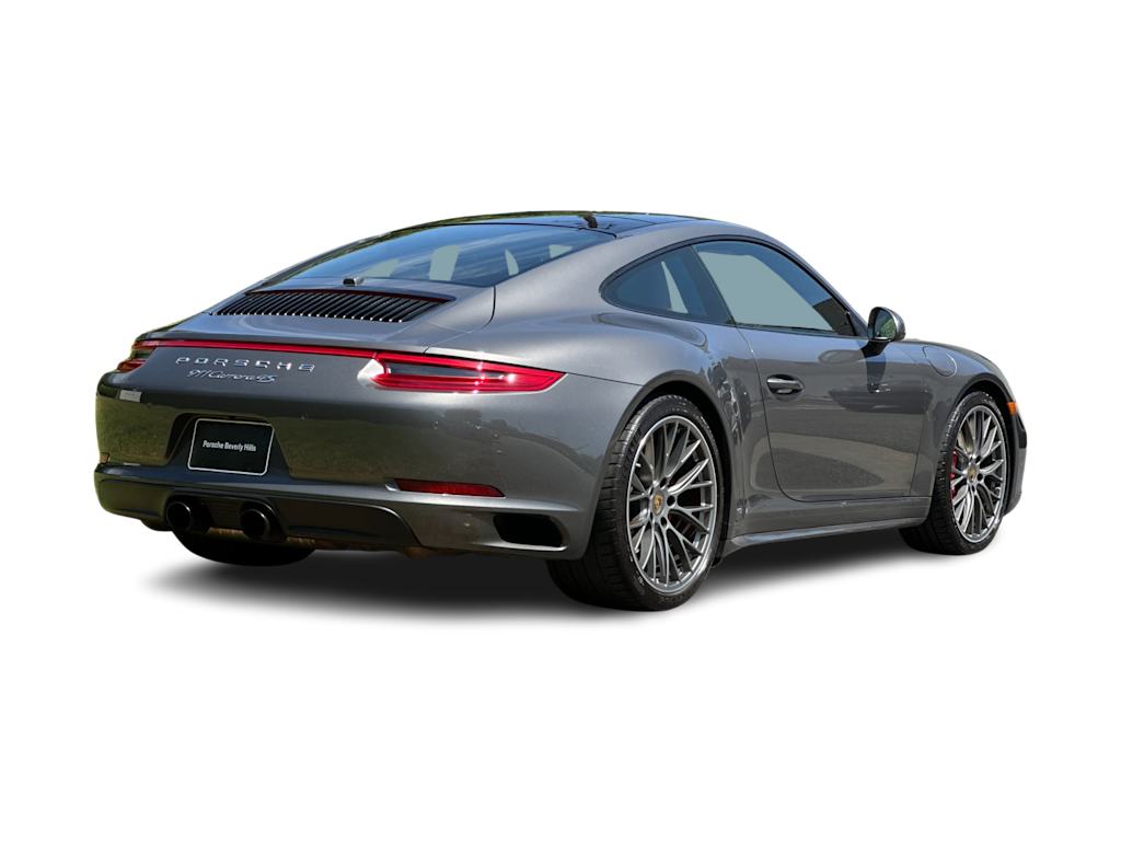 Thumbnail: 2019 Porsche 911 - 16