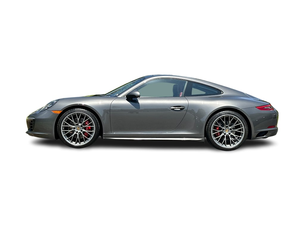 Thumbnail: 2019 Porsche 911 - 3