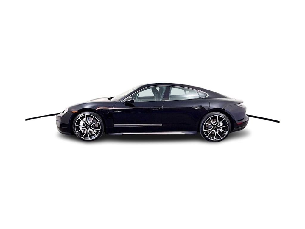 Thumbnail: 2026 Porsche Taycan - 30