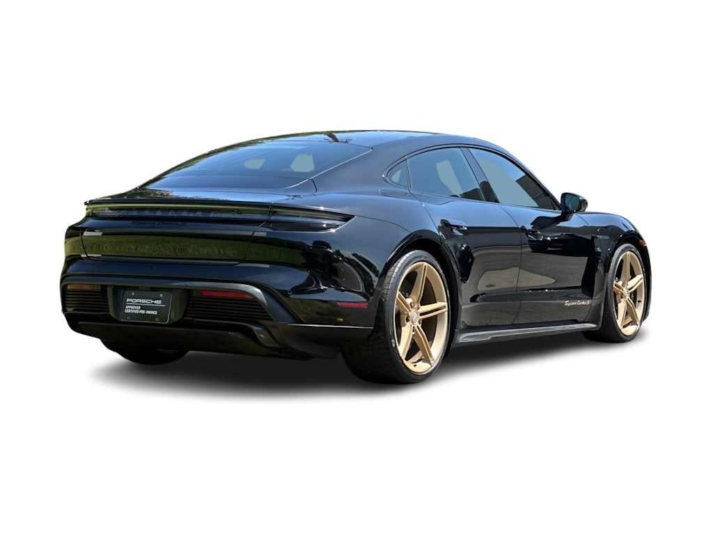 Thumbnail: 2022 Porsche Taycan - 17