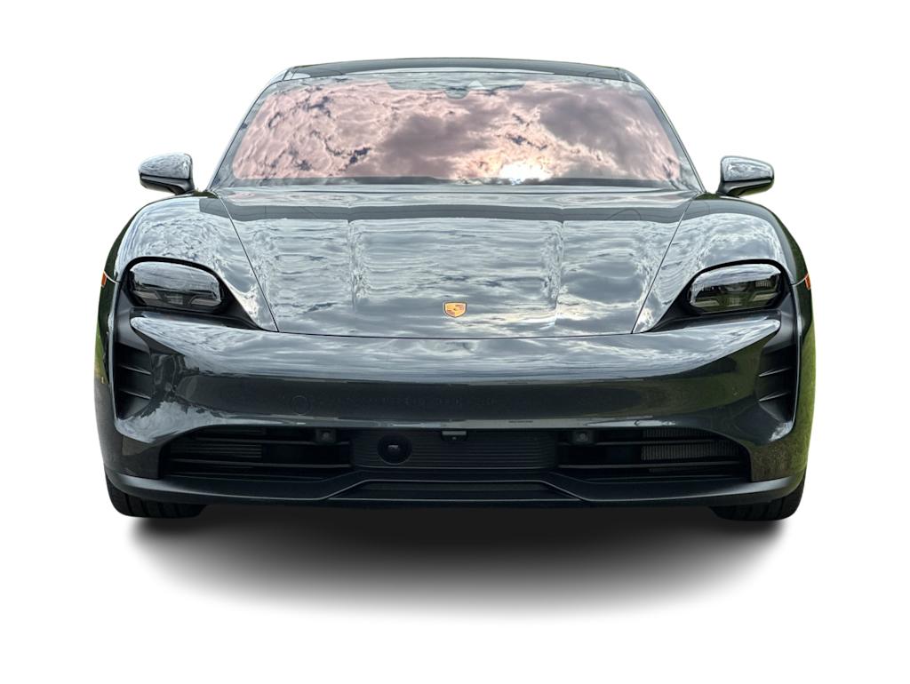 Thumbnail: 2023 Porsche Taycan - 6