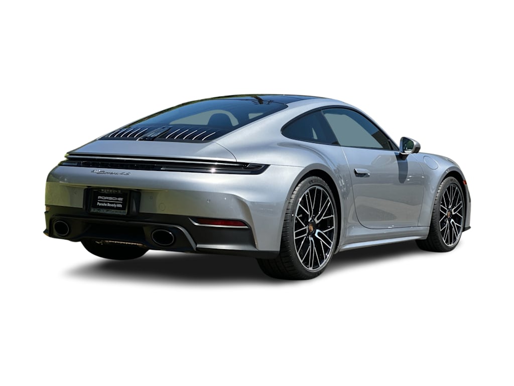 Thumbnail: 2026 Porsche 911 - 16