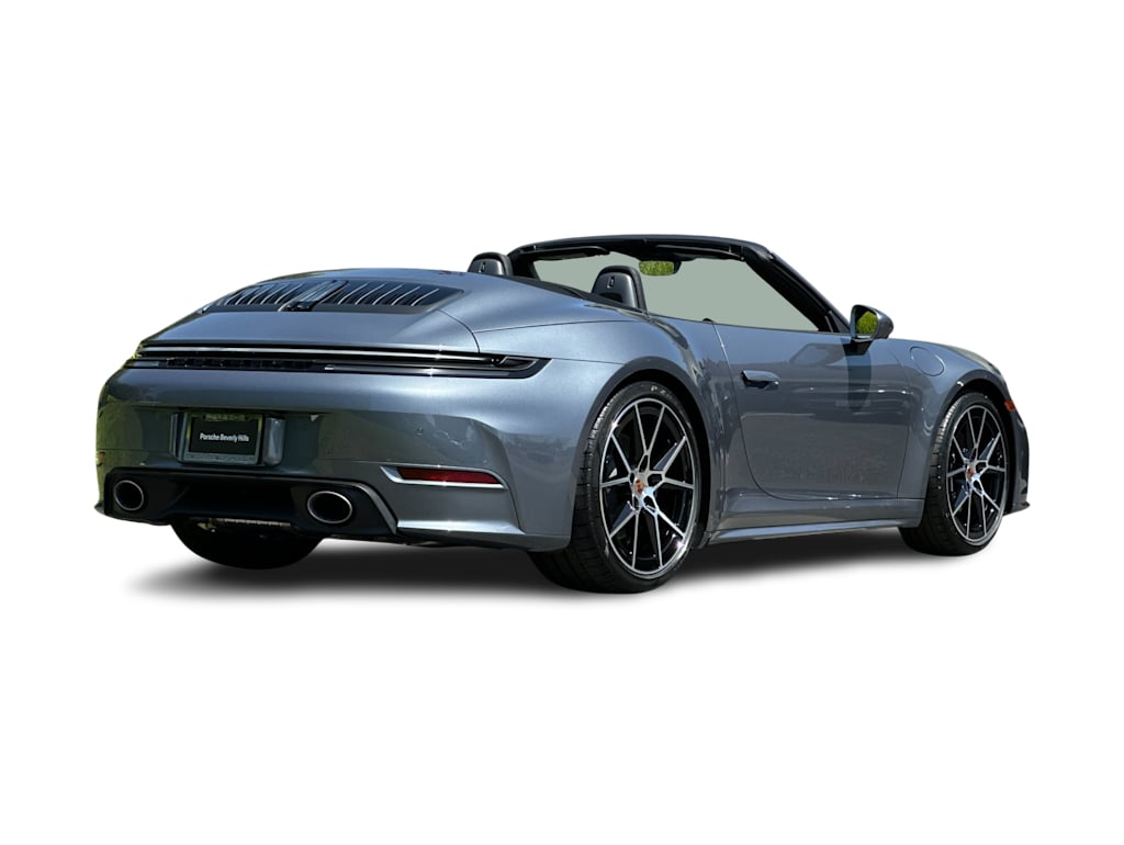 Thumbnail: 2026 Porsche 911 - 16