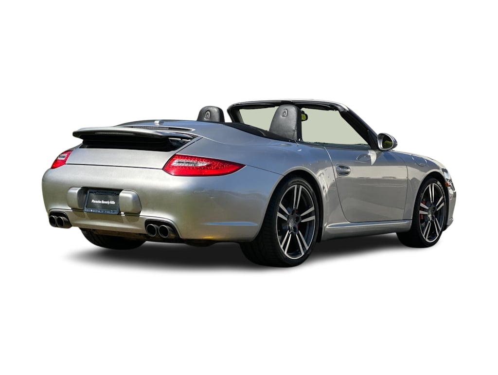 Thumbnail: 2011 Porsche 911 - 16