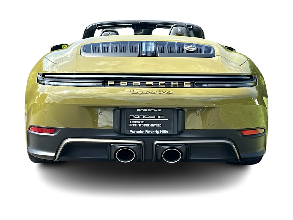 Thumbnail: 2026 Porsche 911 - 15