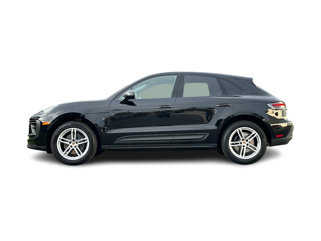 Thumbnail: 2025 Porsche Macan - 3