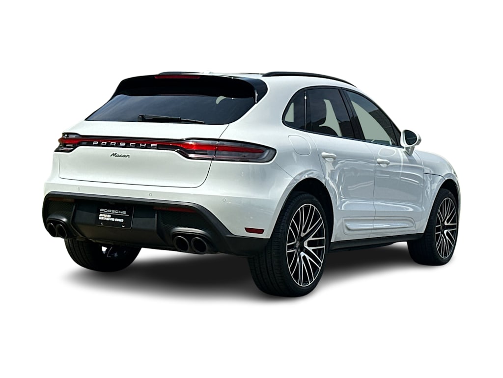 Thumbnail: 2025 Porsche Macan - 19