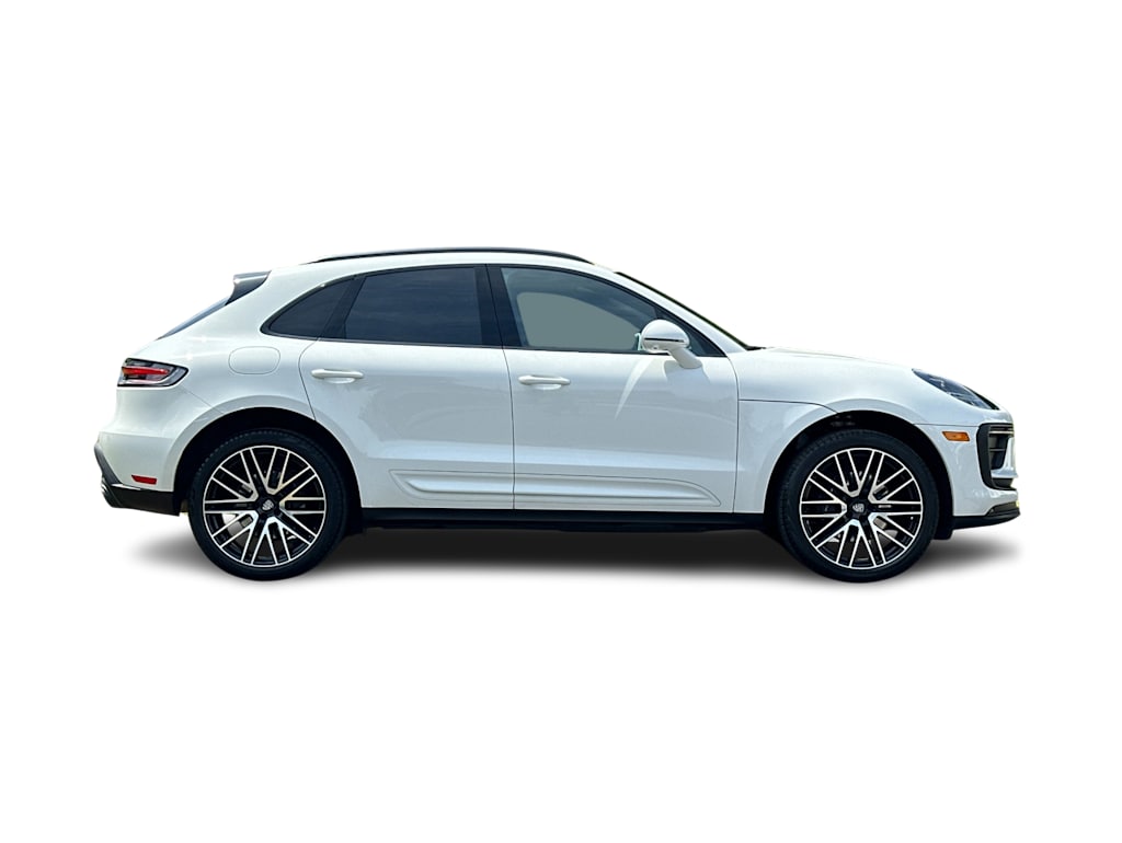 Thumbnail: 2025 Porsche Macan - 20