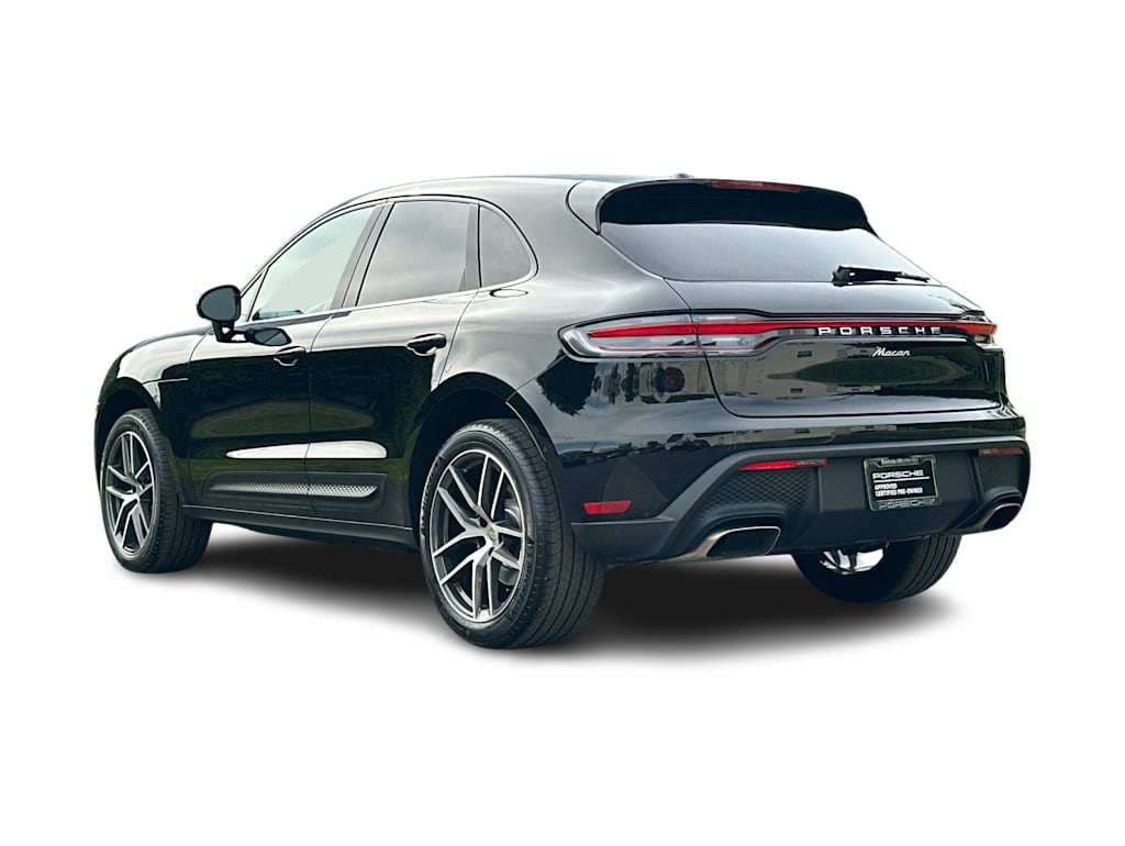 Thumbnail: 2025 Porsche Macan - 4