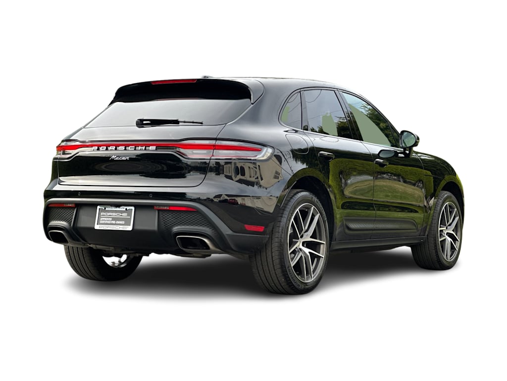 Thumbnail: 2025 Porsche Macan - 19