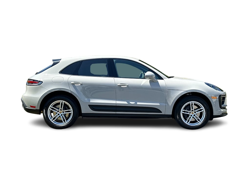 Thumbnail: 2025 Porsche Macan - 20