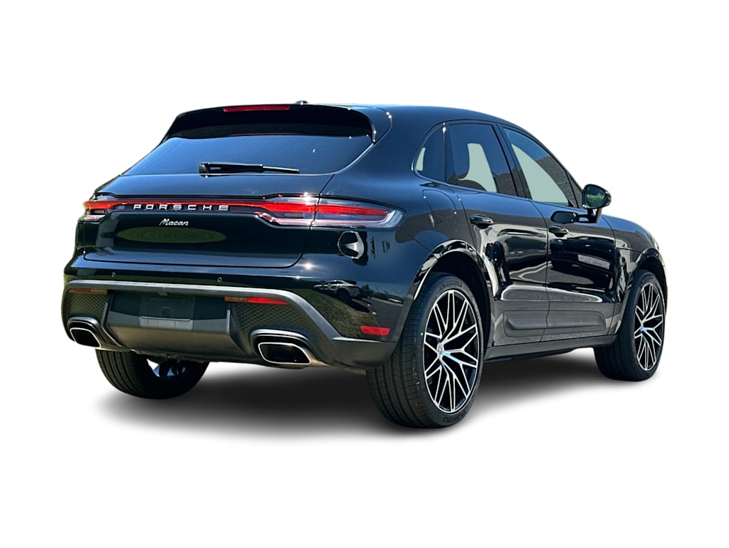 Thumbnail: 2025 Porsche Macan - 18