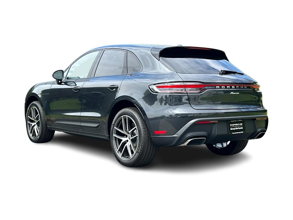 Thumbnail: 2025 Porsche Macan - 4