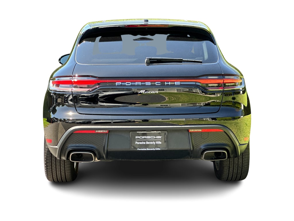 Thumbnail: 2026 Porsche Macan - 5
