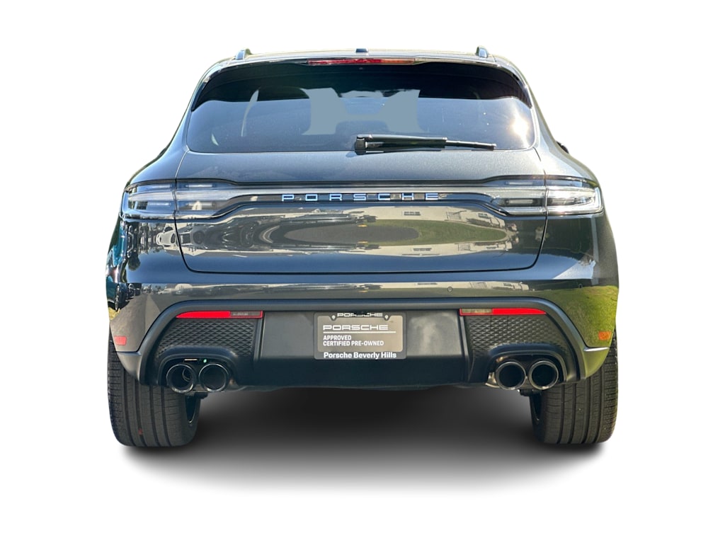 Thumbnail: 2026 Porsche Macan - 5