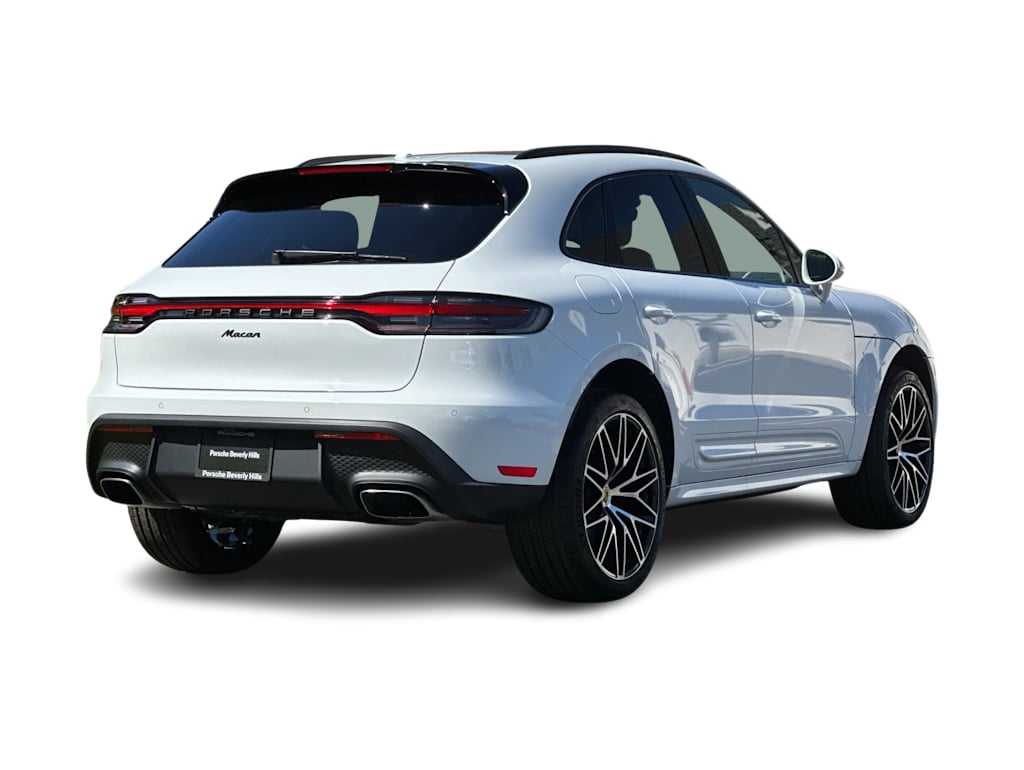 Thumbnail: 2026 Porsche Macan - 19