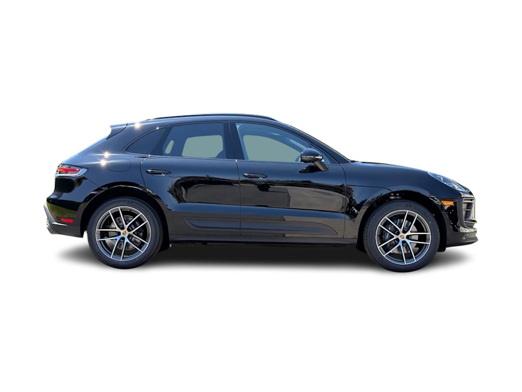 Thumbnail: 2026 Porsche Macan - 19
