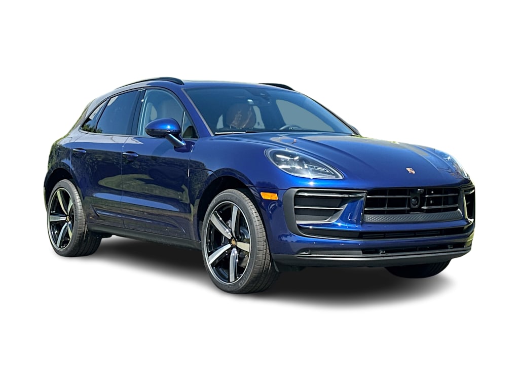 Thumbnail: 2026 Porsche Macan - 21