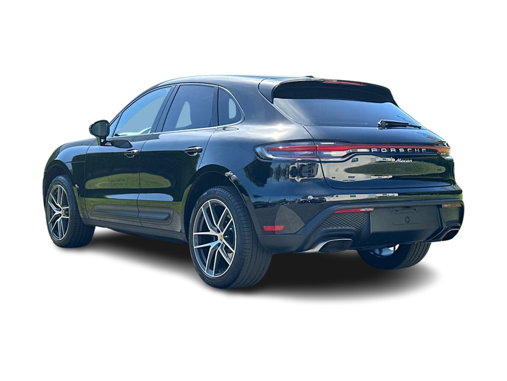 Thumbnail: 2022 Porsche Macan - 4