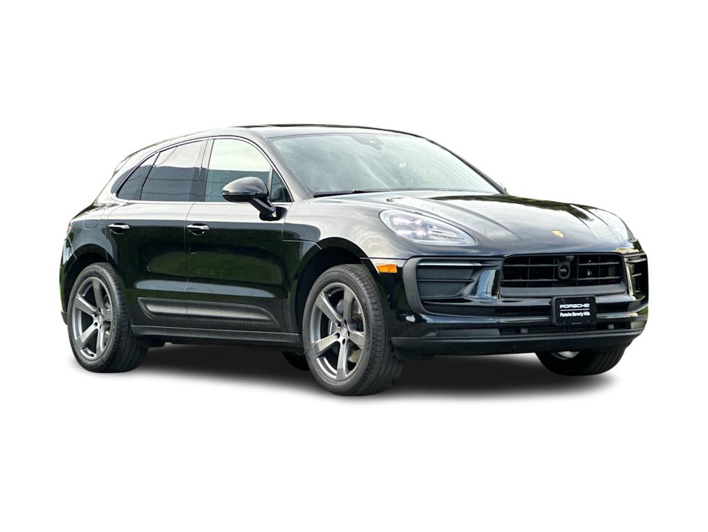 Thumbnail: 2025 Porsche Macan - 21