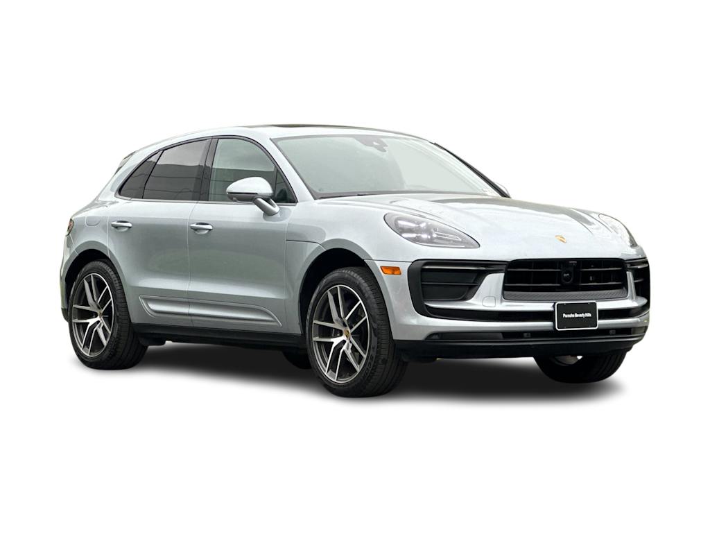 Thumbnail: 2025 Porsche Macan - 20