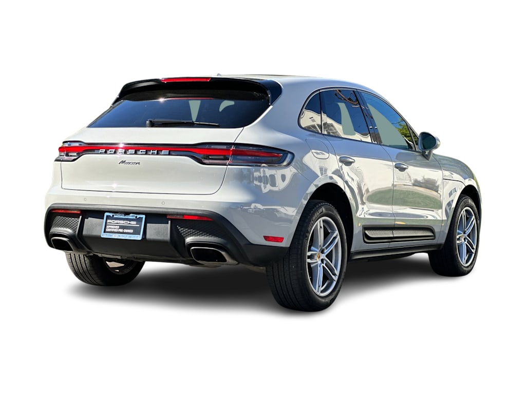 Thumbnail: 2025 Porsche Macan - 19