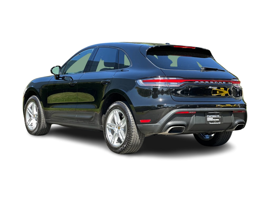 Thumbnail: 2025 Porsche Macan - 4