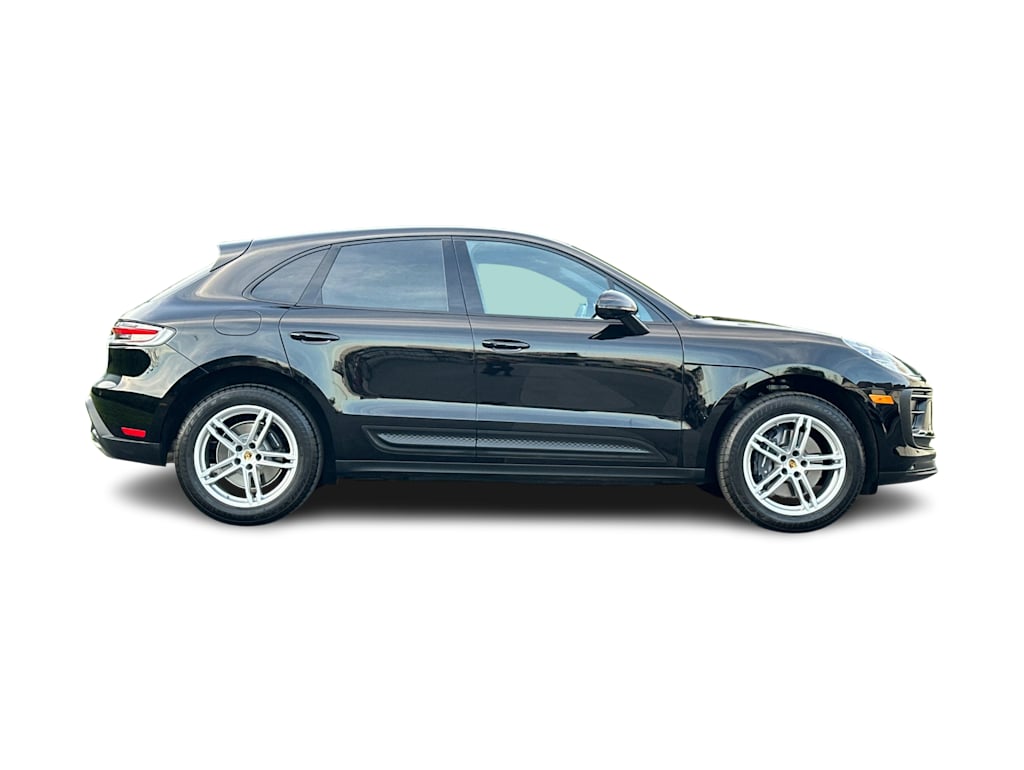 Thumbnail: 2025 Porsche Macan - 20