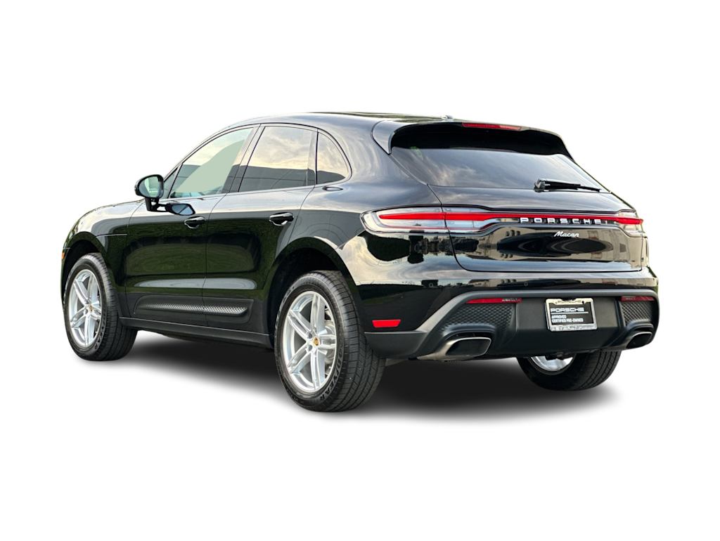 Thumbnail: 2025 Porsche Macan - 4