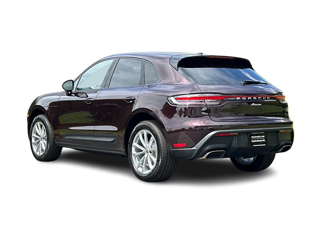 Thumbnail: 2025 Porsche Macan - 4