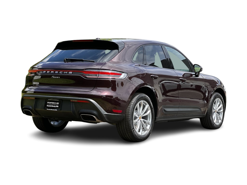 Thumbnail: 2025 Porsche Macan - 19
