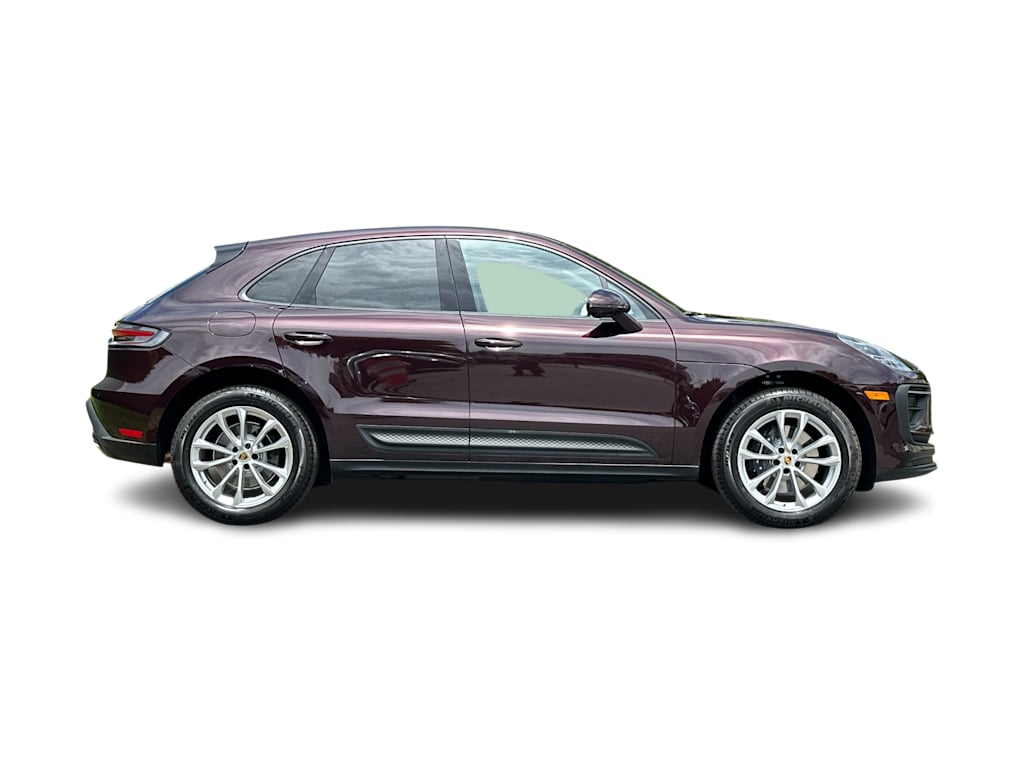 Thumbnail: 2025 Porsche Macan - 20