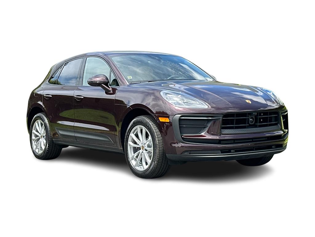 Thumbnail: 2025 Porsche Macan - 21