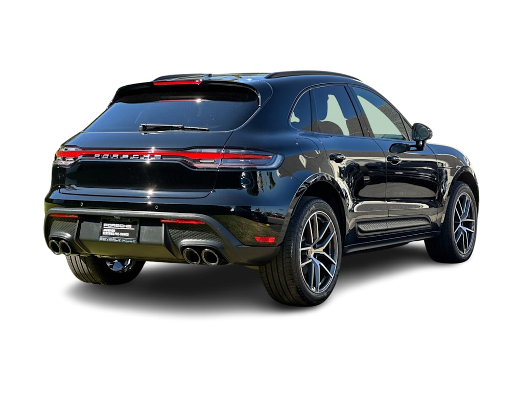 Thumbnail: 2026 Porsche Macan - 20