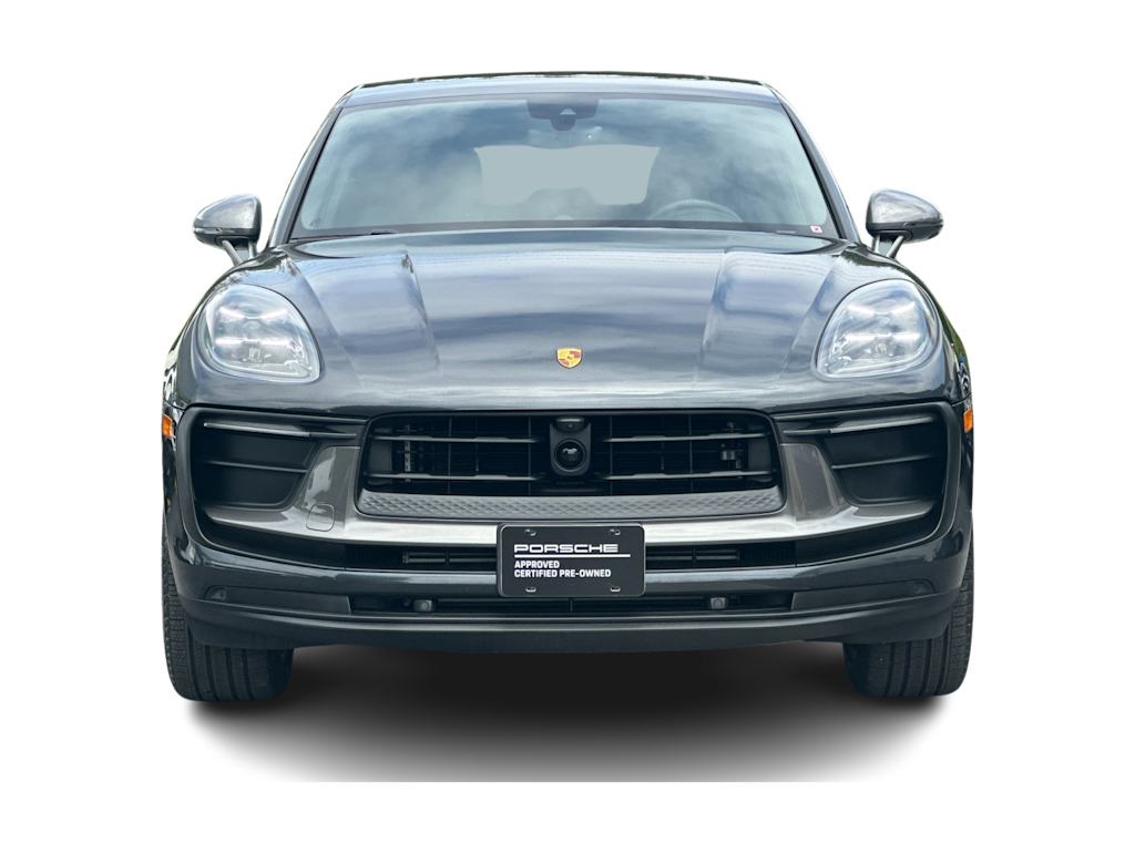 Thumbnail: 2026 Porsche Macan - 6