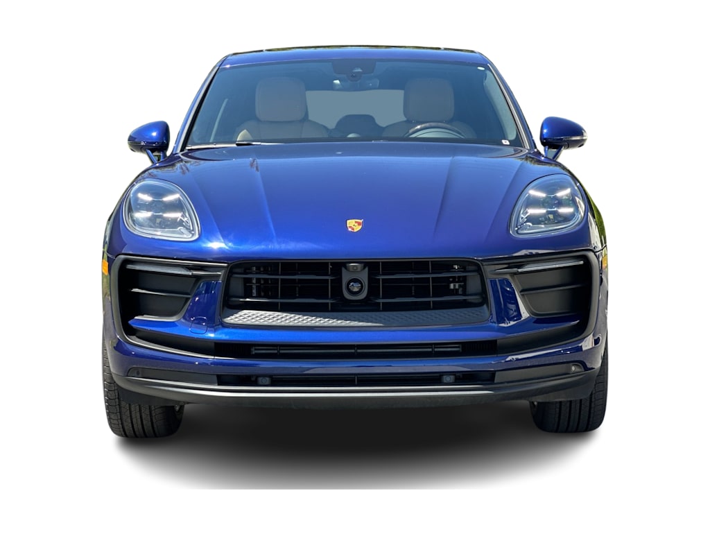 Thumbnail: 2026 Porsche Macan - 6