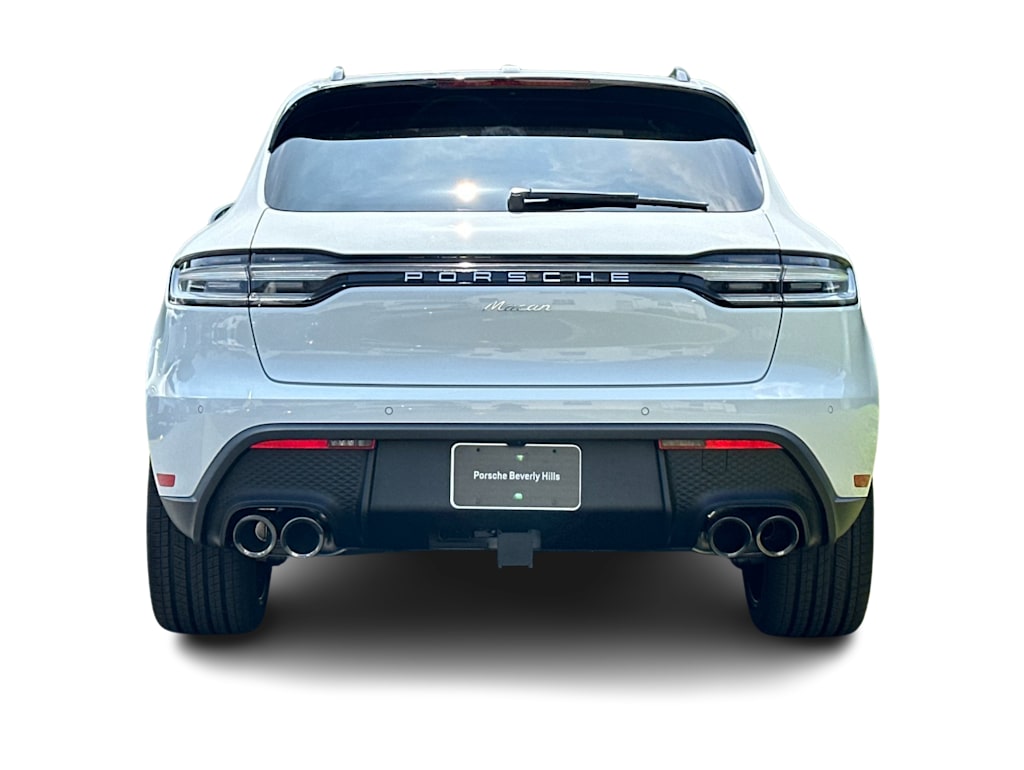 Thumbnail: 2026 Porsche Macan - 5