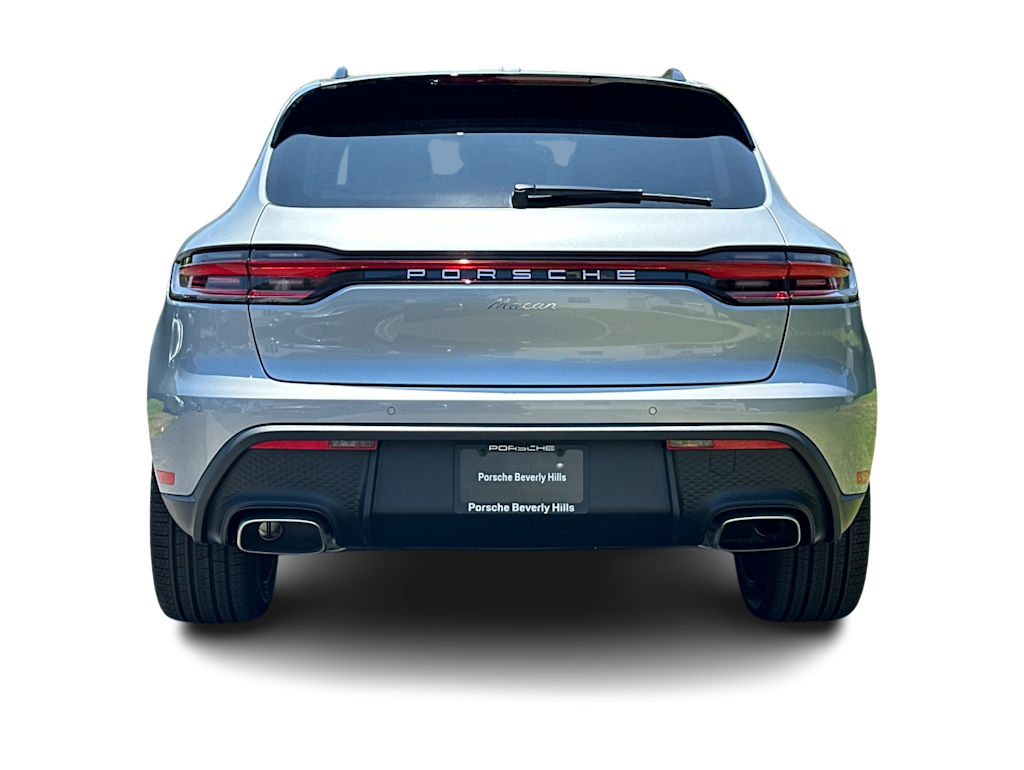 Thumbnail: 2026 Porsche Macan - 5
