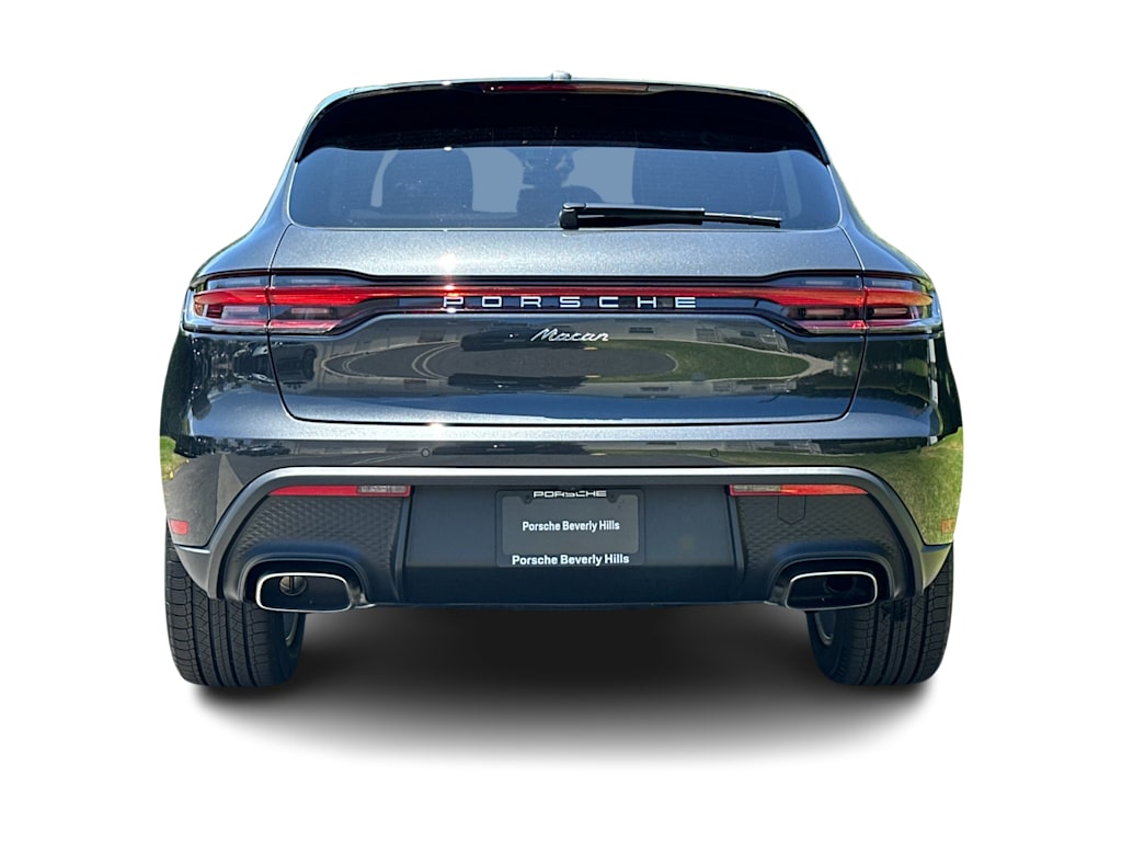 Thumbnail: 2026 Porsche Macan - 5