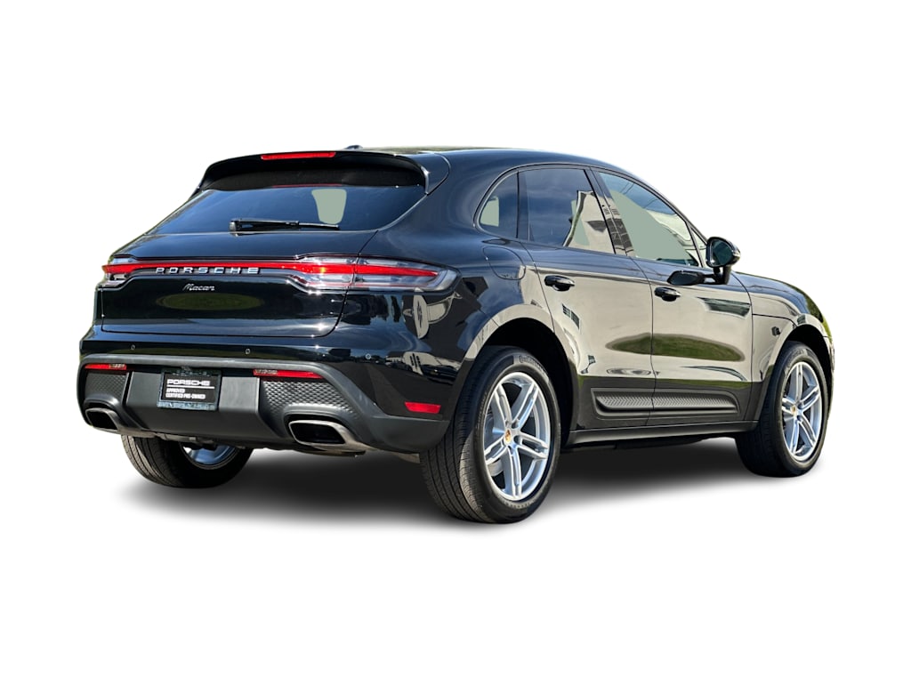Thumbnail: 2025 Porsche Macan - 21